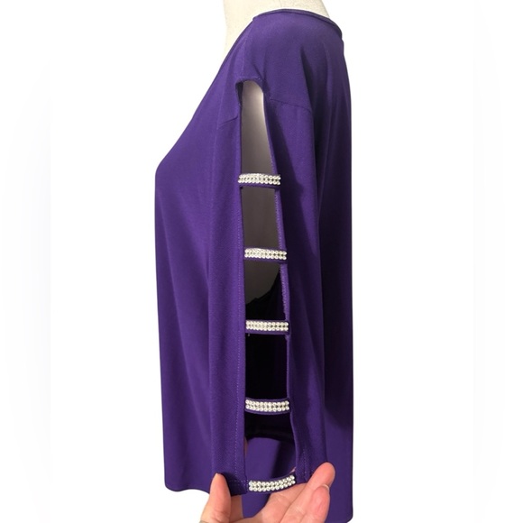 89th+Madison stretchy purple top with rhinestone accent on open sleeves Size 2X - Picture 5 of 7